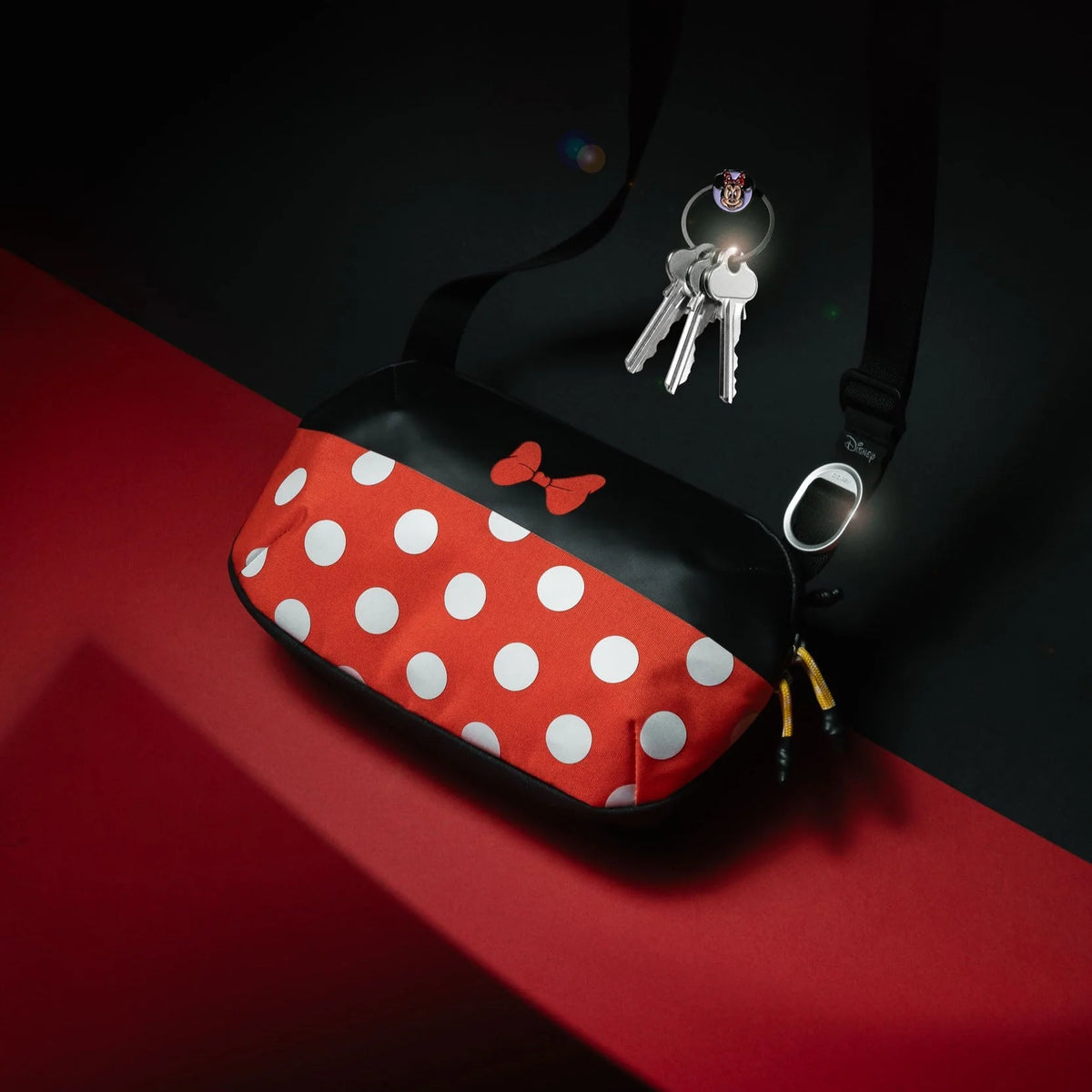 Disney | Orbitkey Sling Mini (2L) - Alien